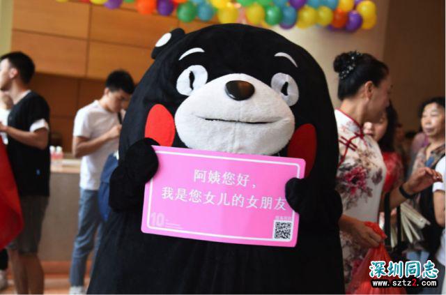 我们探访了一个中国最大的同性恋组织，两个字：吃惊