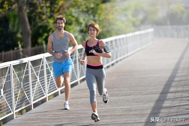 高效燃脂HIIT，9个动作在家练，助你甩掉全身赘肉，练出模特身材